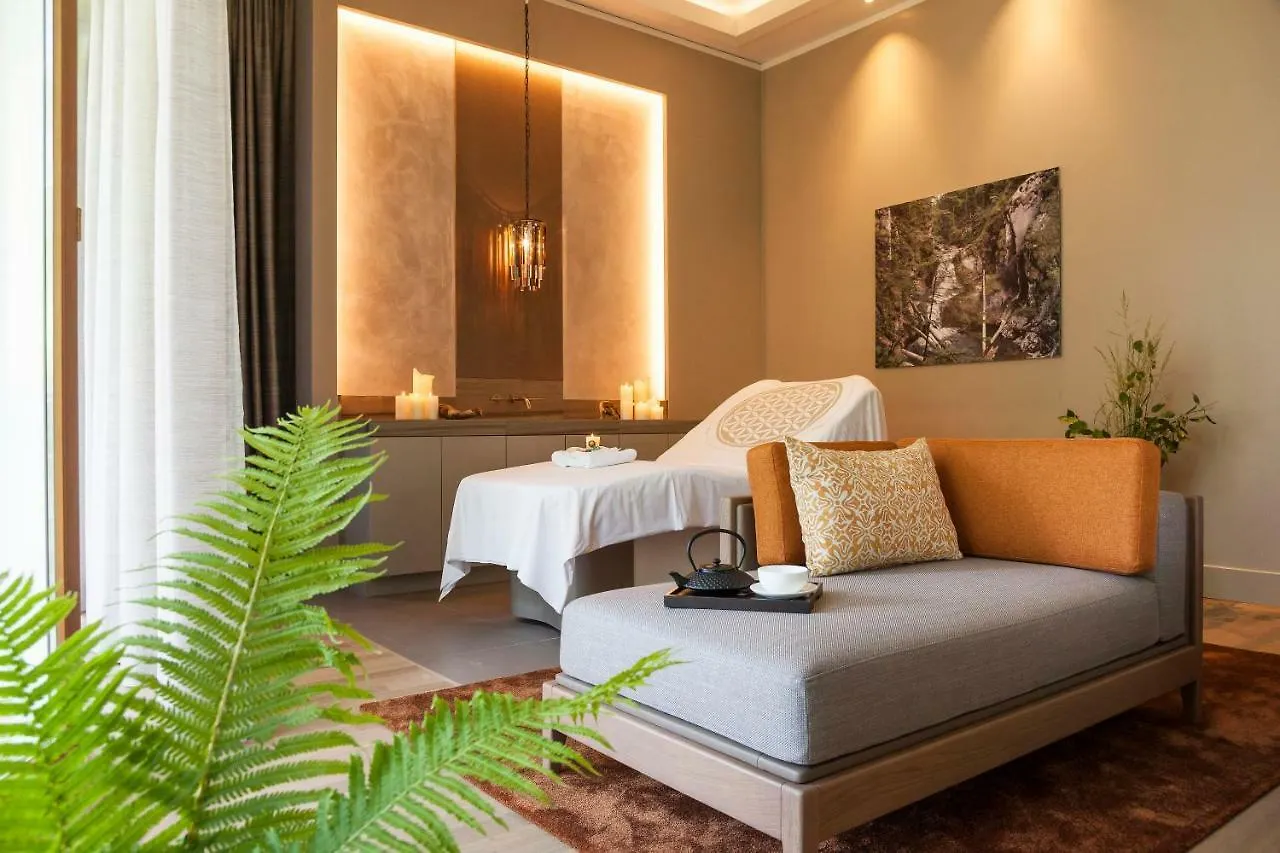 ***** Hotel Althoff Seehotel Ueberfahrt Rotta Germania
